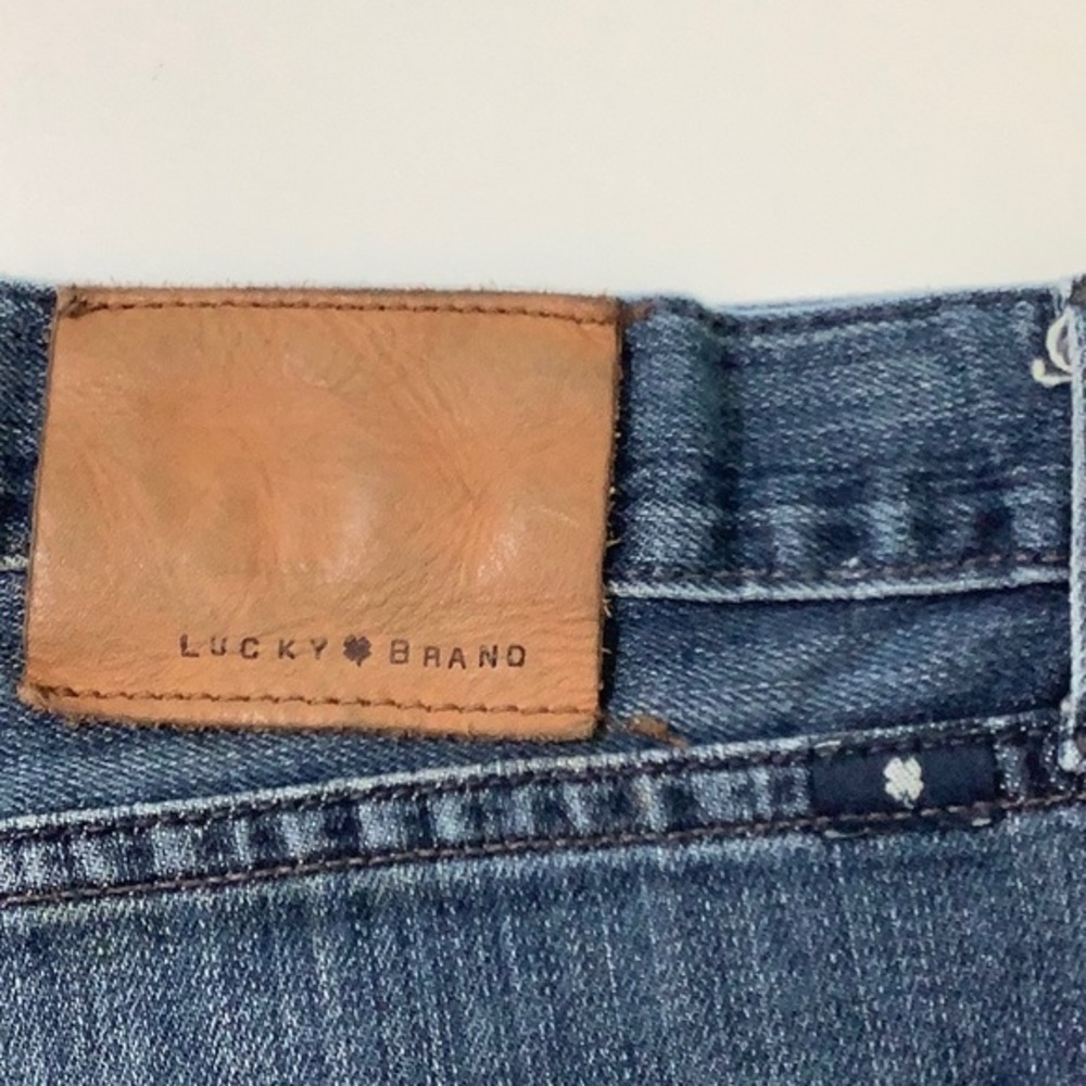Lucky brand 121 Heritage slim premium Italian denim jean size 38 X 30 EUC - Picture 5 of 16